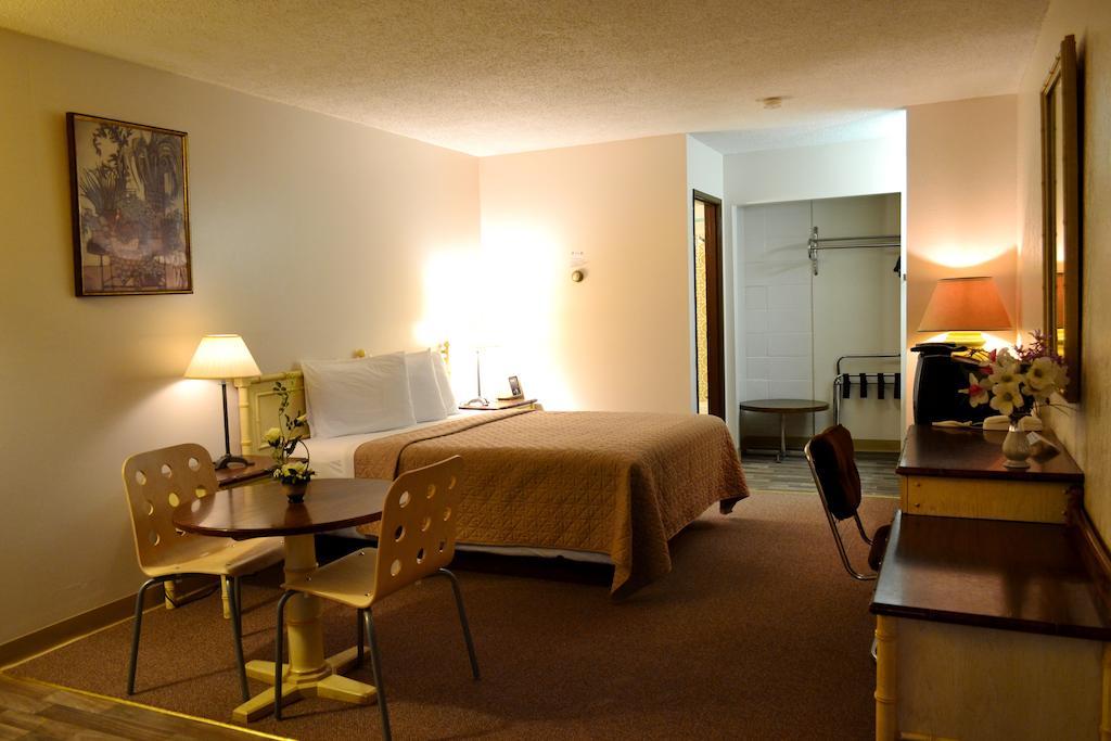 Hoo-Doo Motel Drumheller Værelse billede
